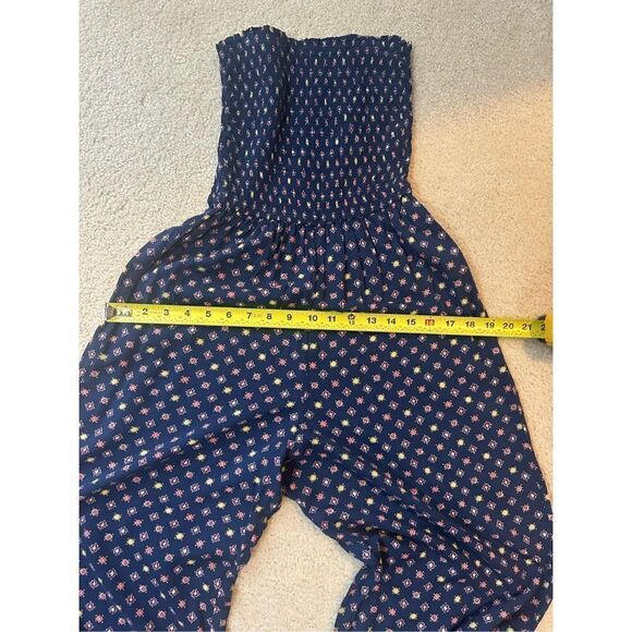 Hollister smocked, sleeveless wide leg jumpsuit - Picture 7 of 7